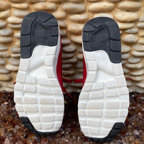 Nike Air Max 1 Ultra Essentials Women Red Sneakers. Size 5.5. New In Box! - Picture 7 of 12